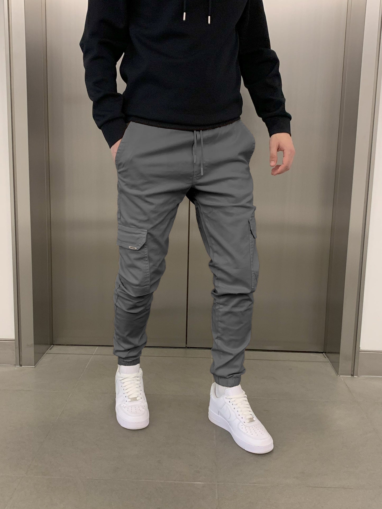 Crispin – Cargo Pants with Jogger Cut