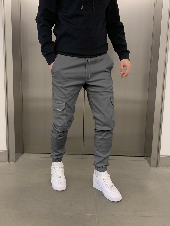 Crispin – Cargo Pants with Jogger Cut