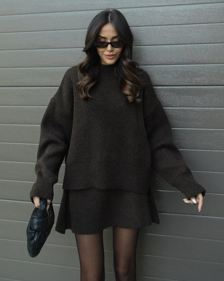 Arabella – Cozy Knit Two-Piece Ensemble